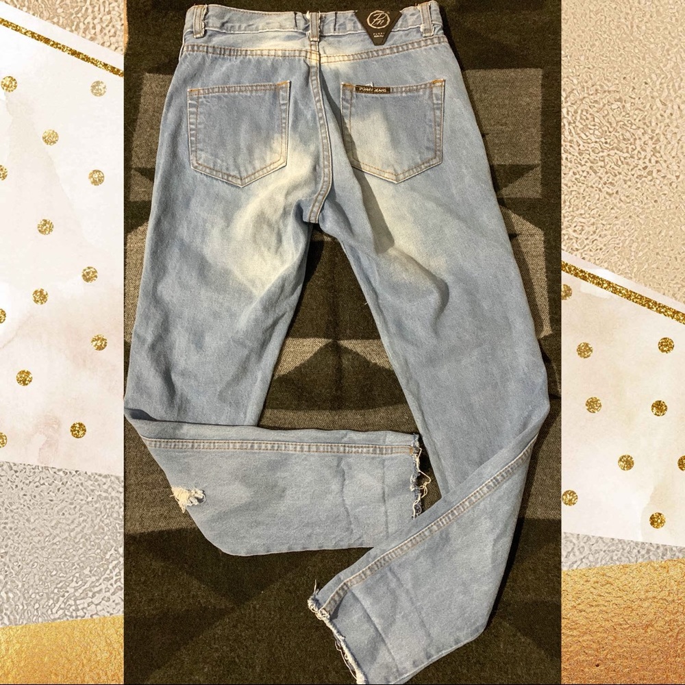 Jeans - Picture 3 of 3